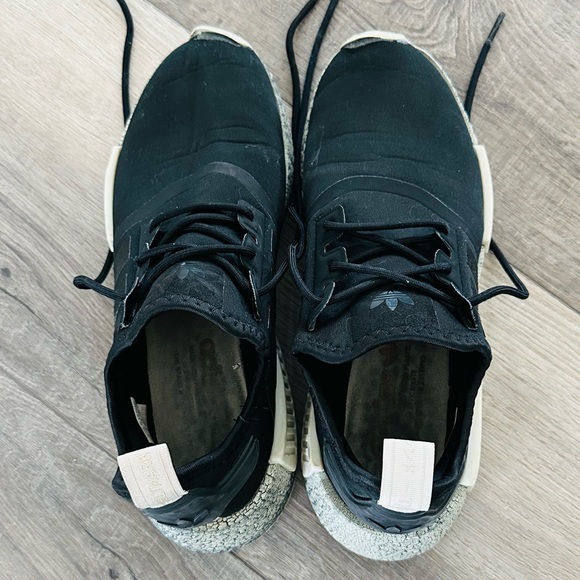 Boys/Men Adidas NMD’s, Black - Picture 1 of 10